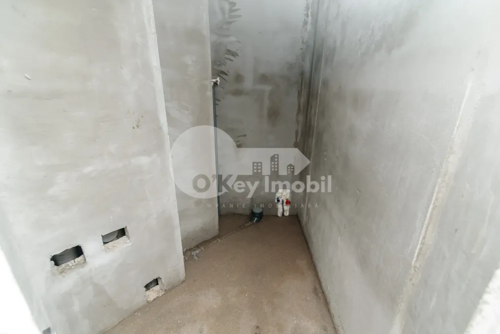 Spațiu comercial, DUMBRAVA