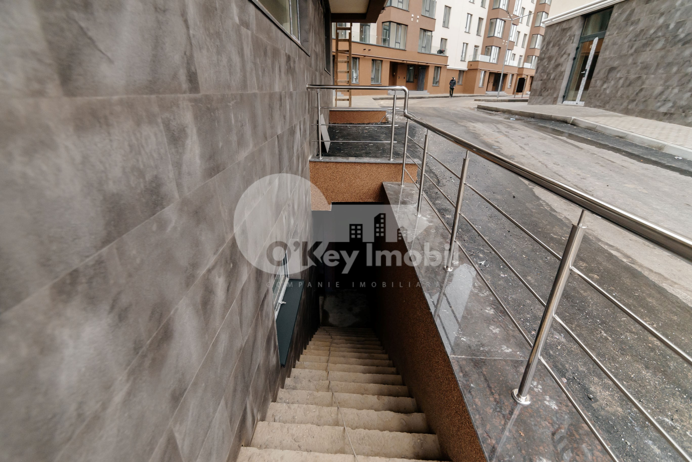 Spațiu comercial, DUMBRAVA