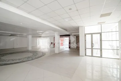 Spațiu comercial, Botanica, DECEBAL