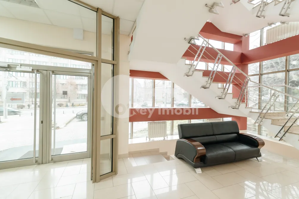 Офис, Центр, ШТЕФАН ЧЕЛ МАРЕ