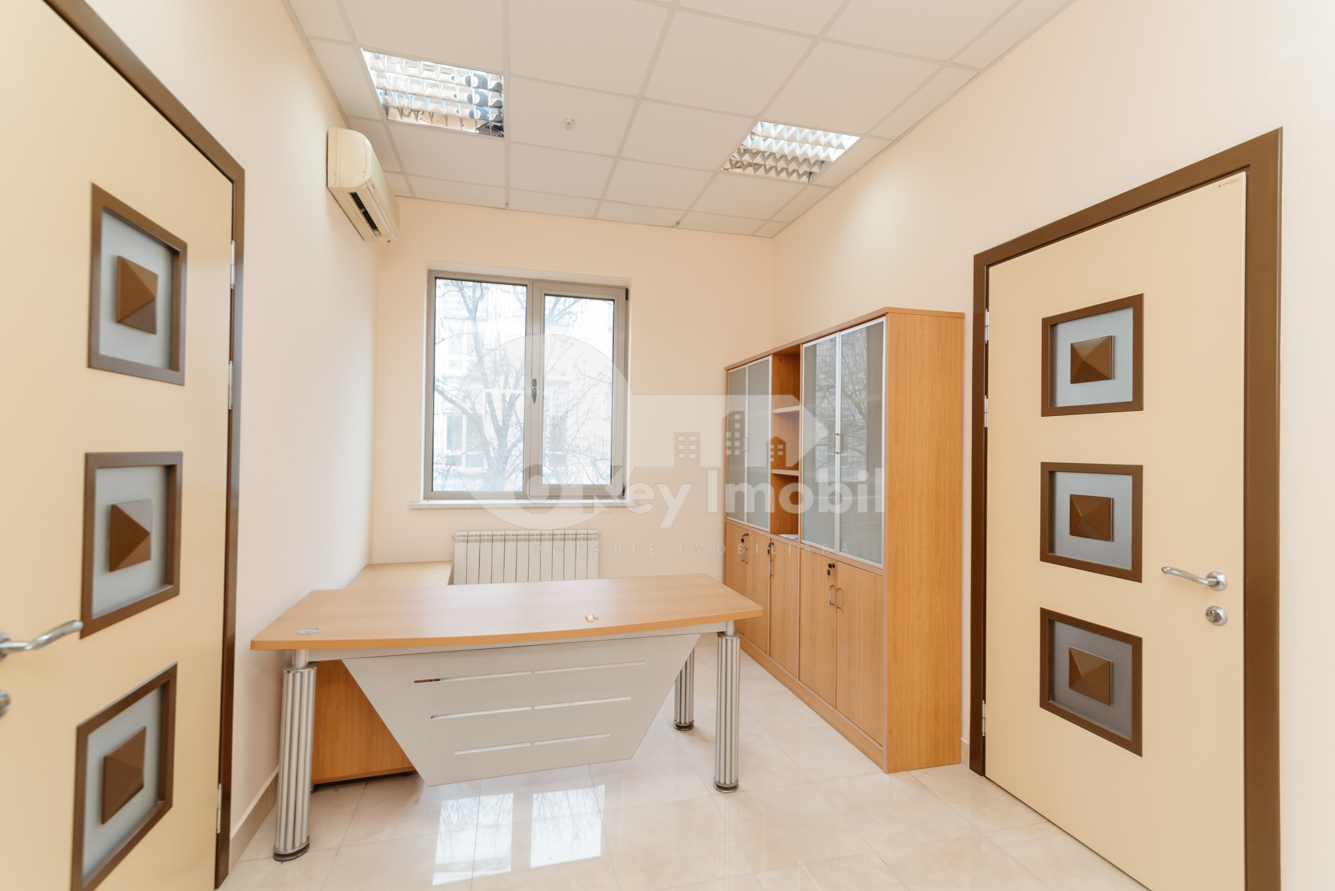 Oficiu, Centru, ȘTEFAN CEL MARE