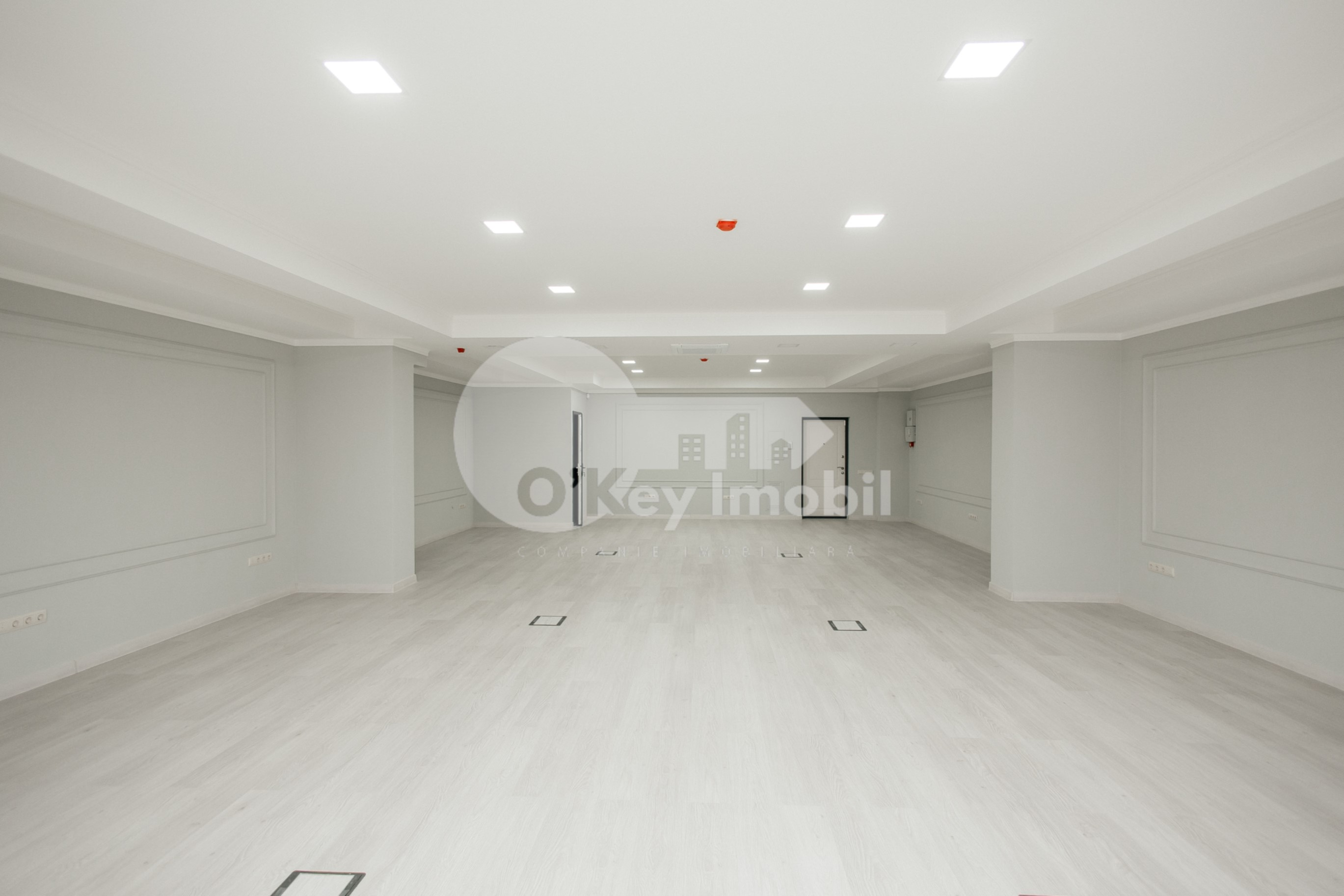 Oficiu, Centru, MIHAI EMINESCU