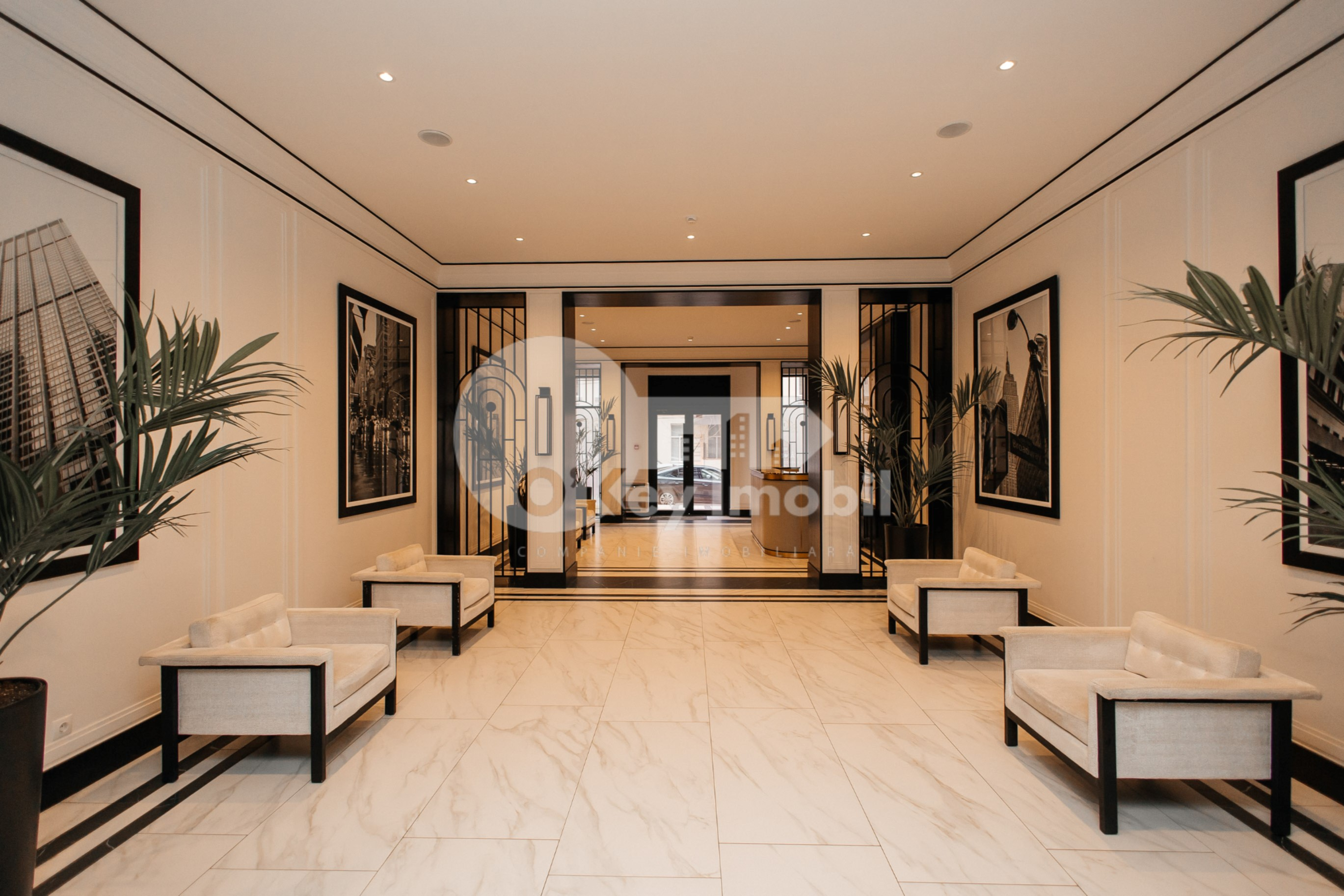 Oficiu, Centru, MIHAI EMINESCU