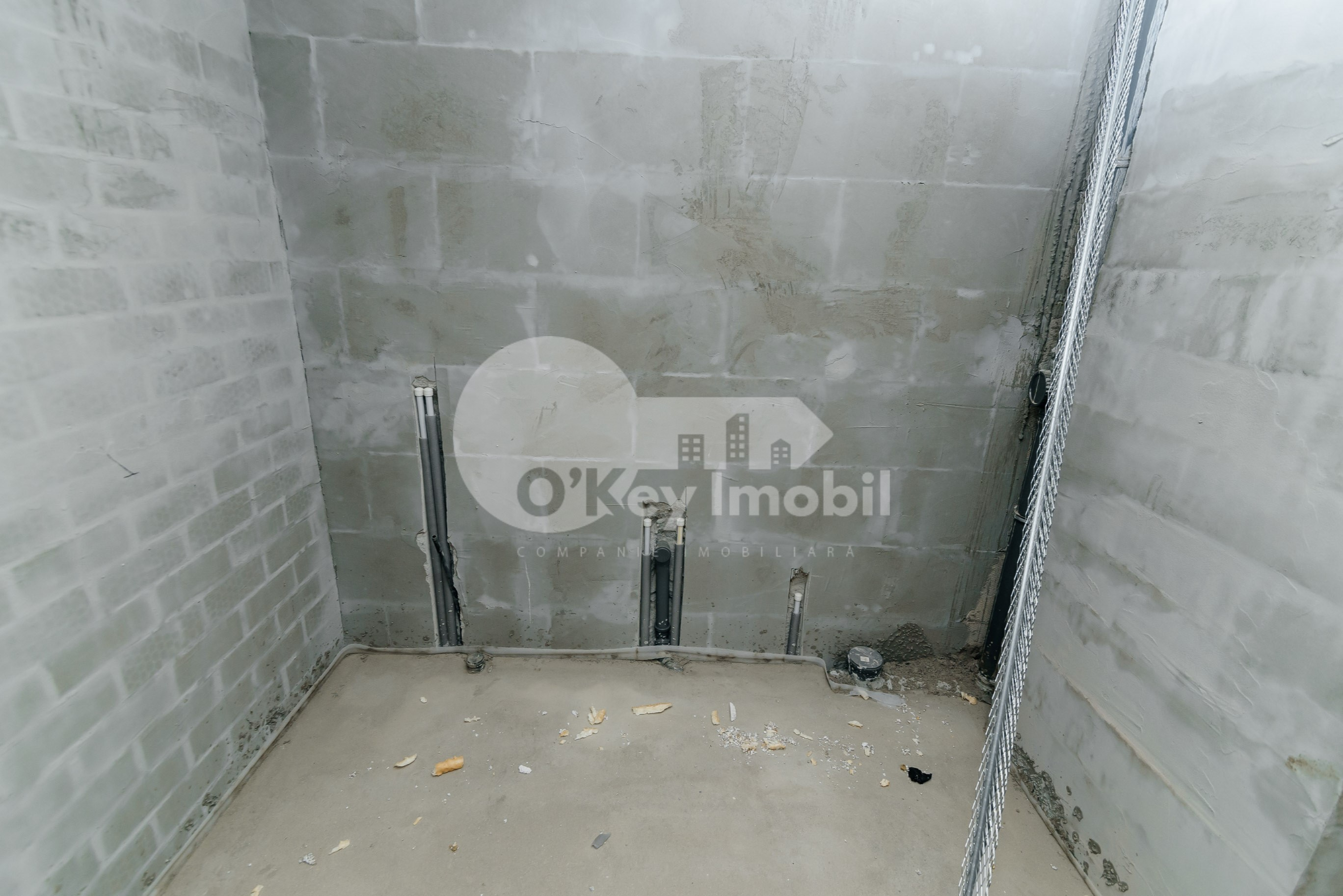 Apartament, STRĂȘENI