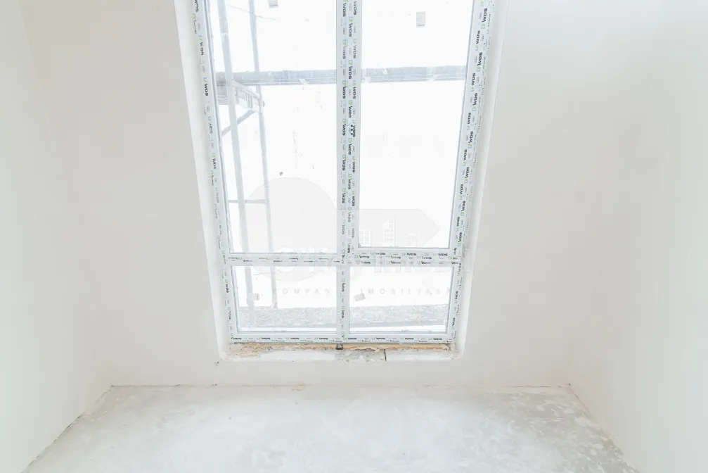 Apartament, STRĂȘENI