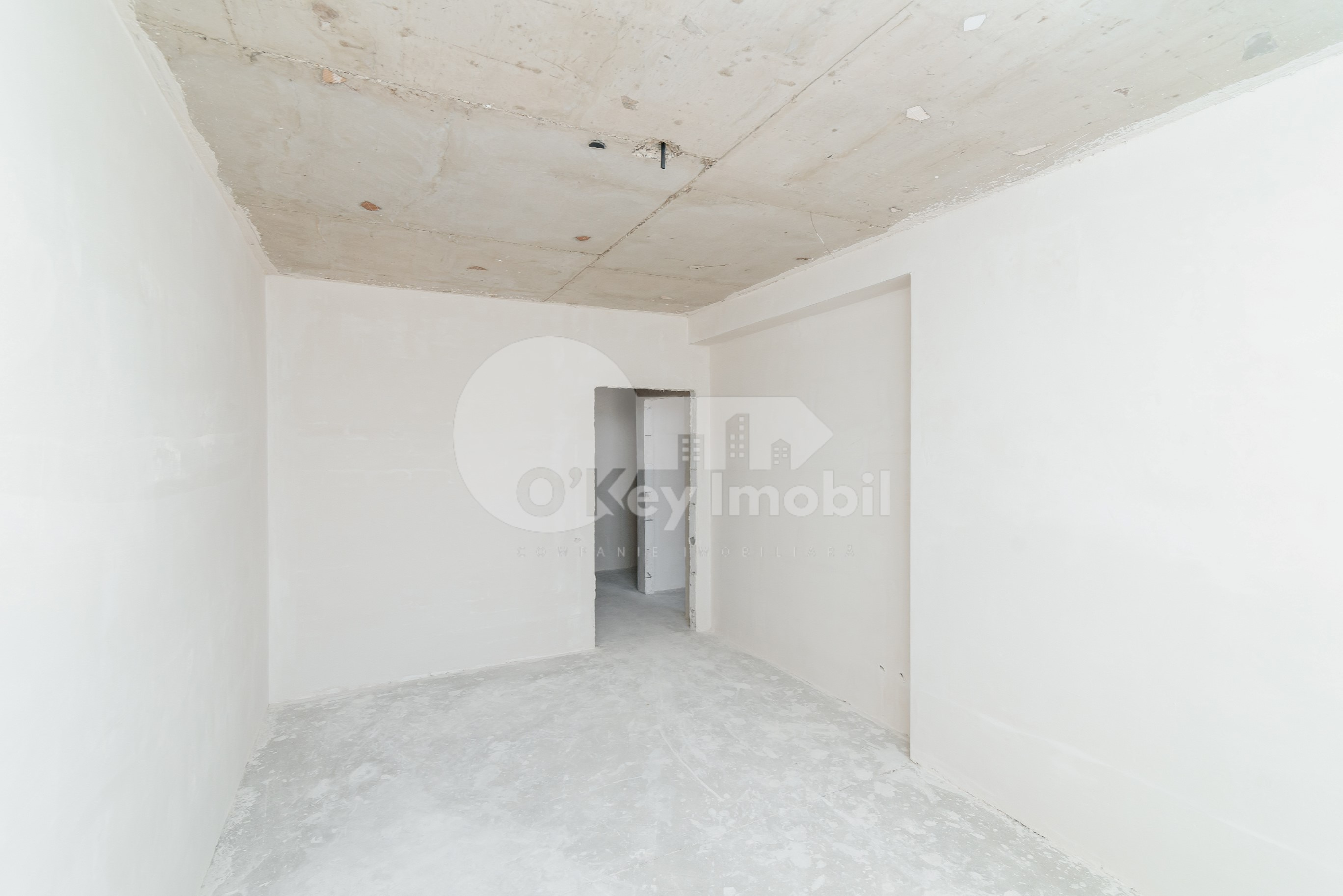 Apartament, STRĂȘENI