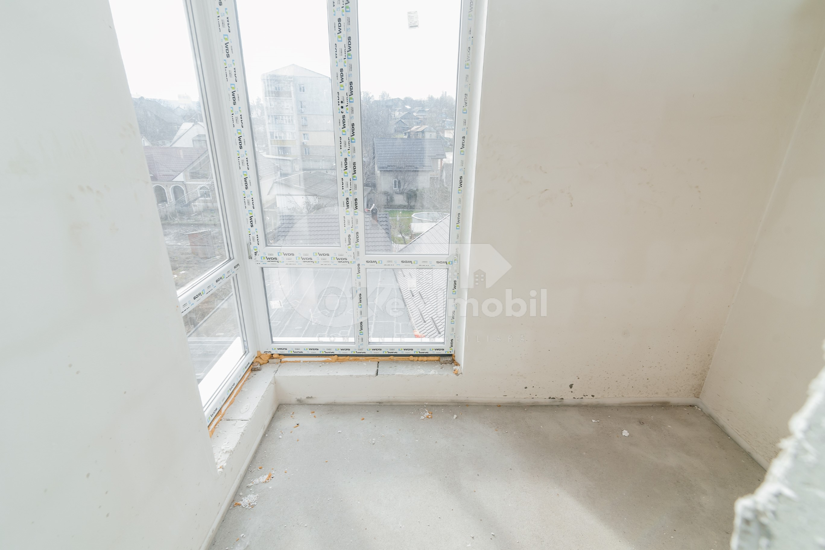 Apartament, STRĂȘENI