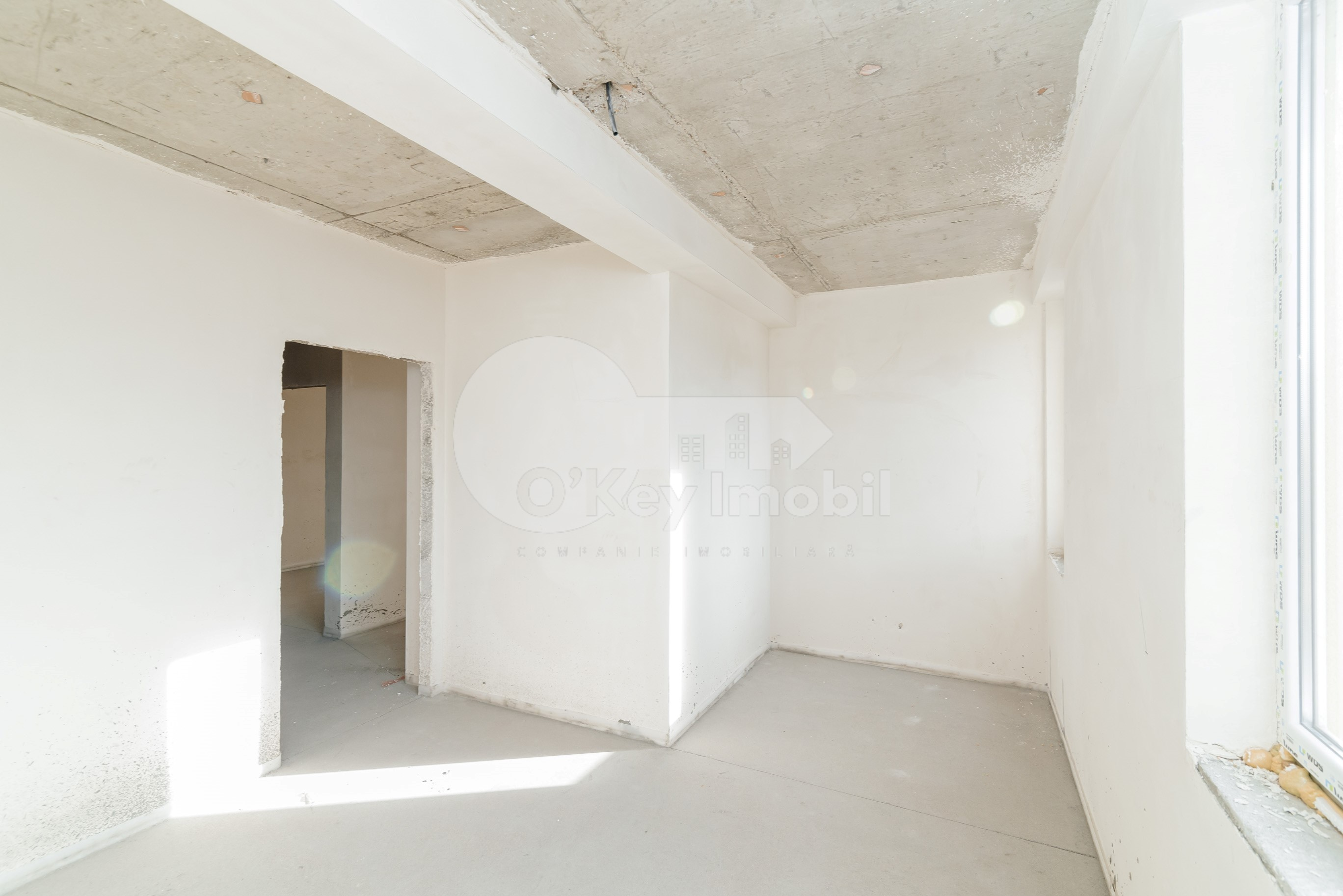 Apartament, STRĂȘENI