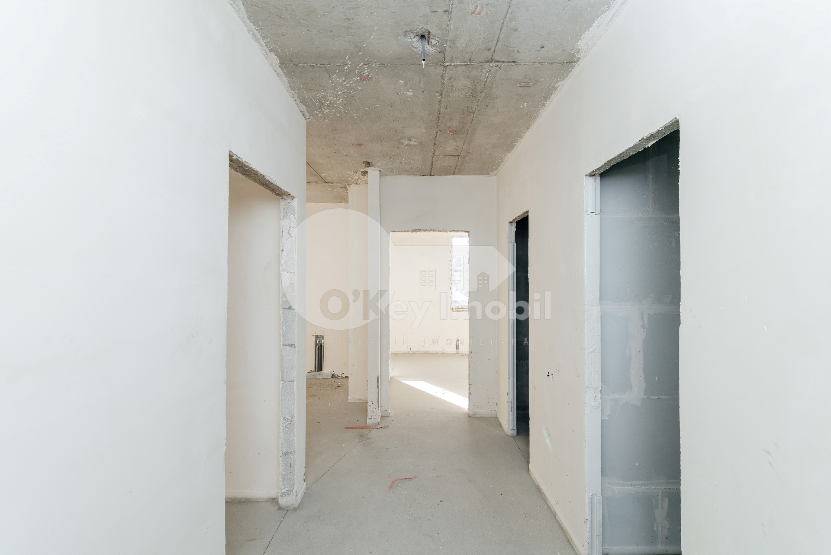 Apartament, STRĂȘENI