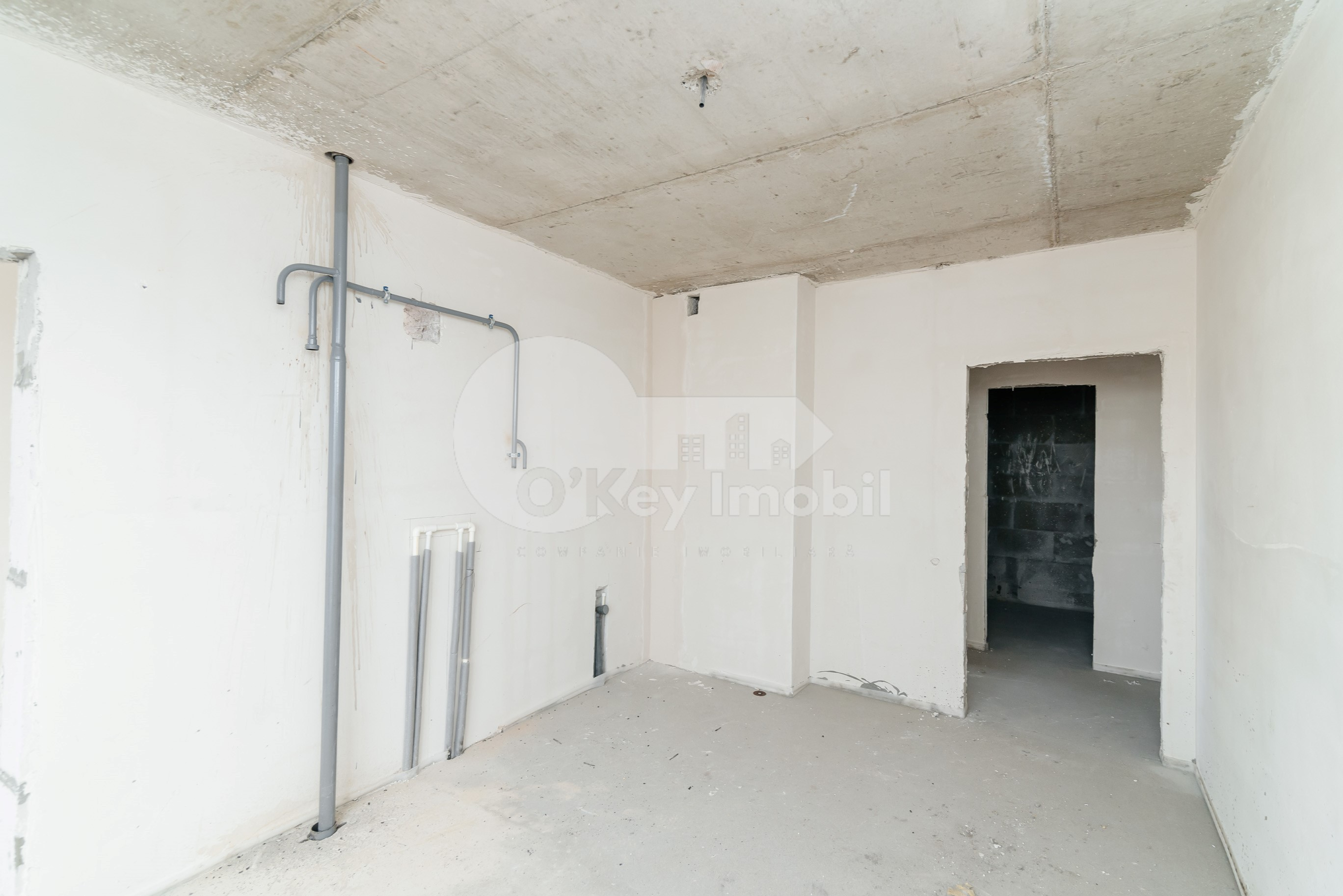 Apartament, STRĂȘENI