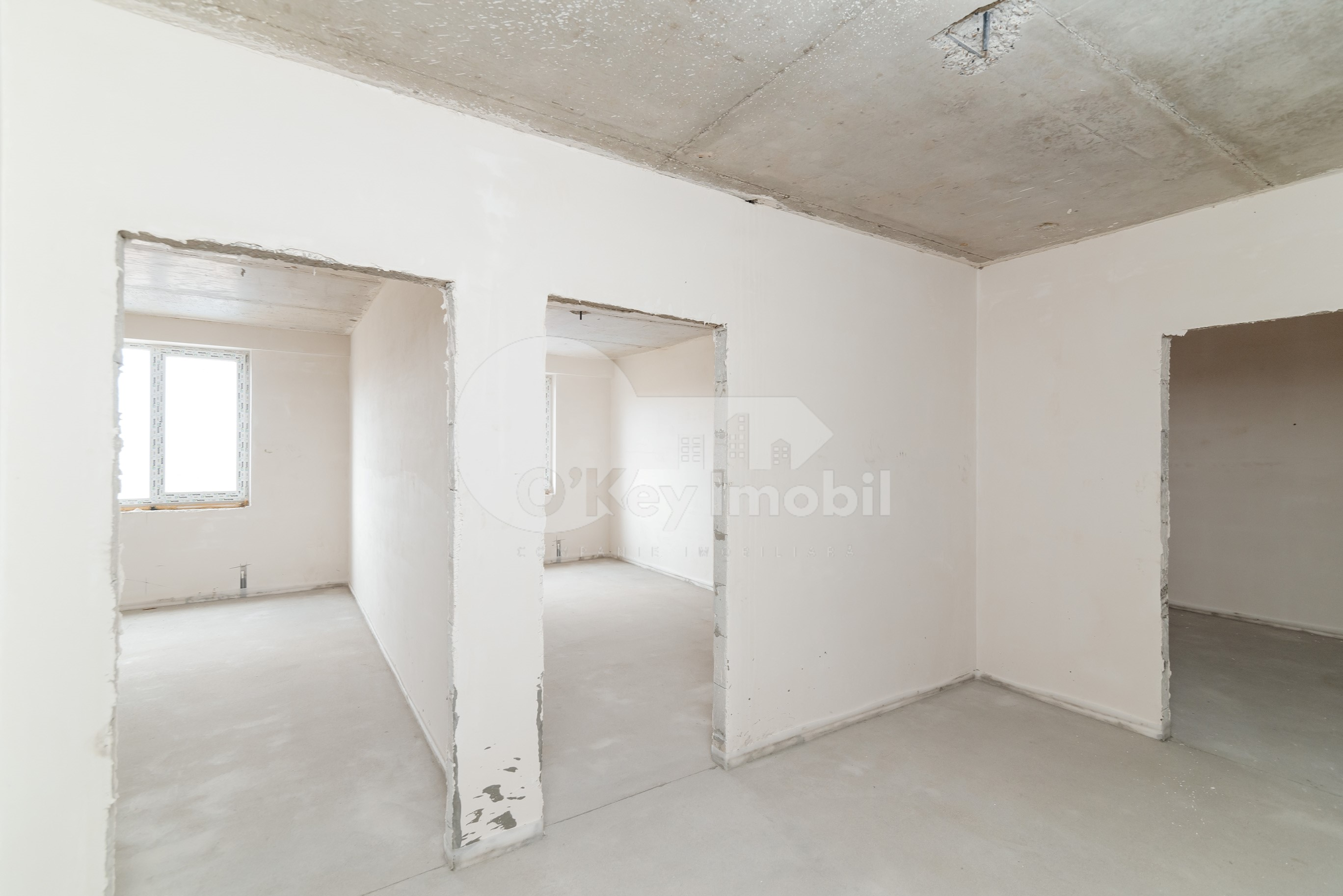 Apartament, STRĂȘENI