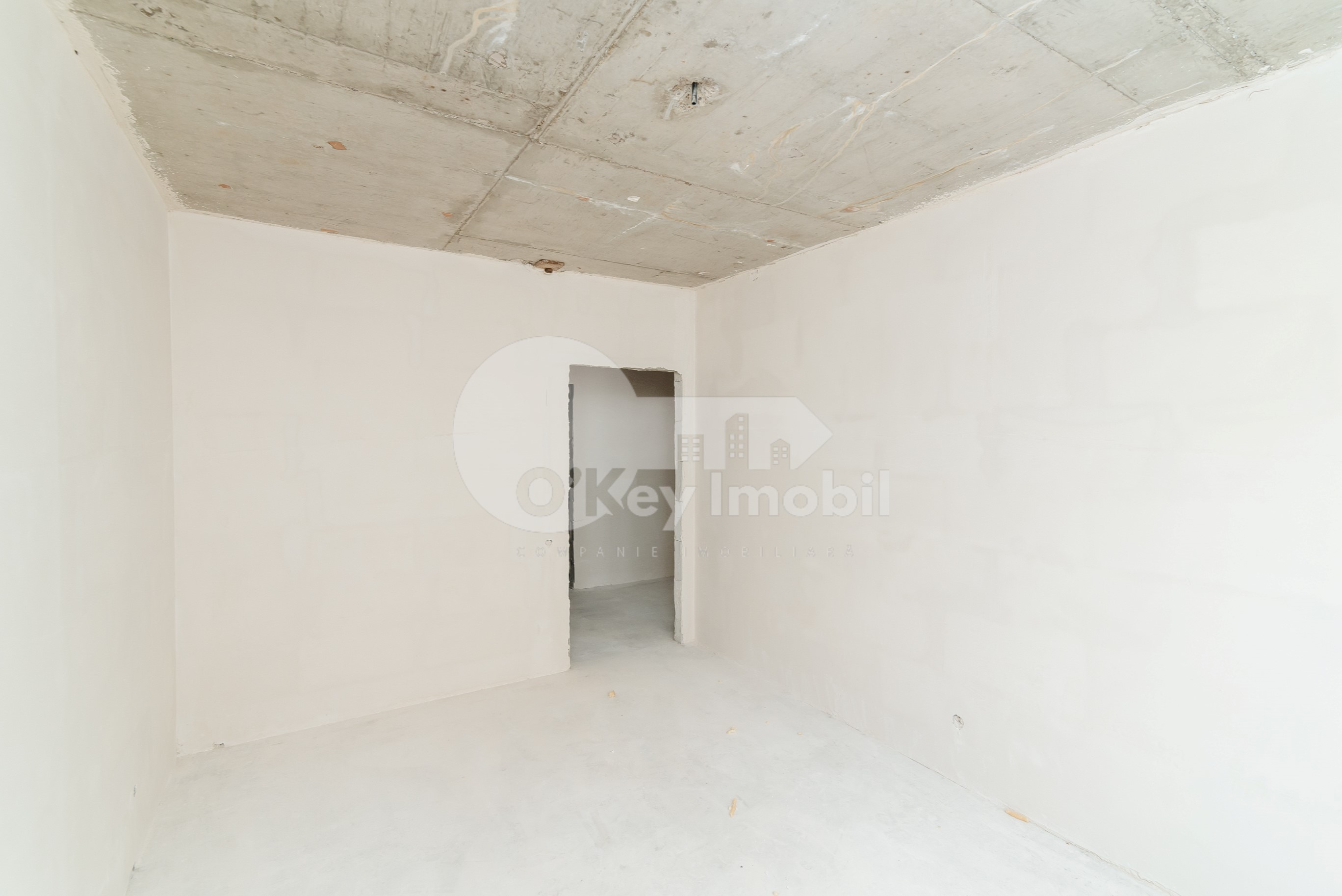 Apartament, STRĂȘENI