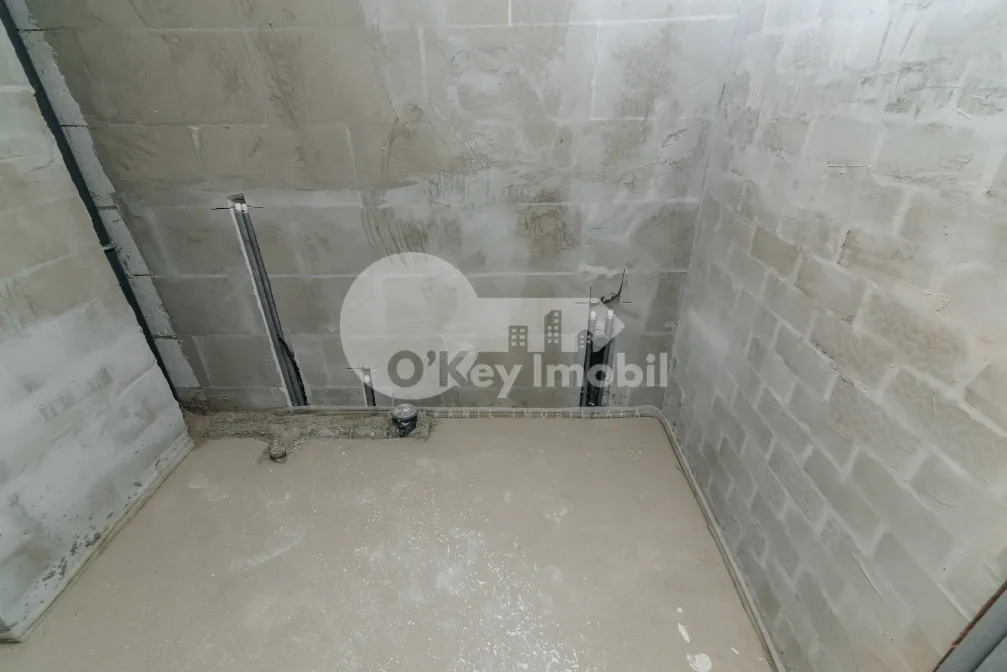 Apartament, STRĂȘENI