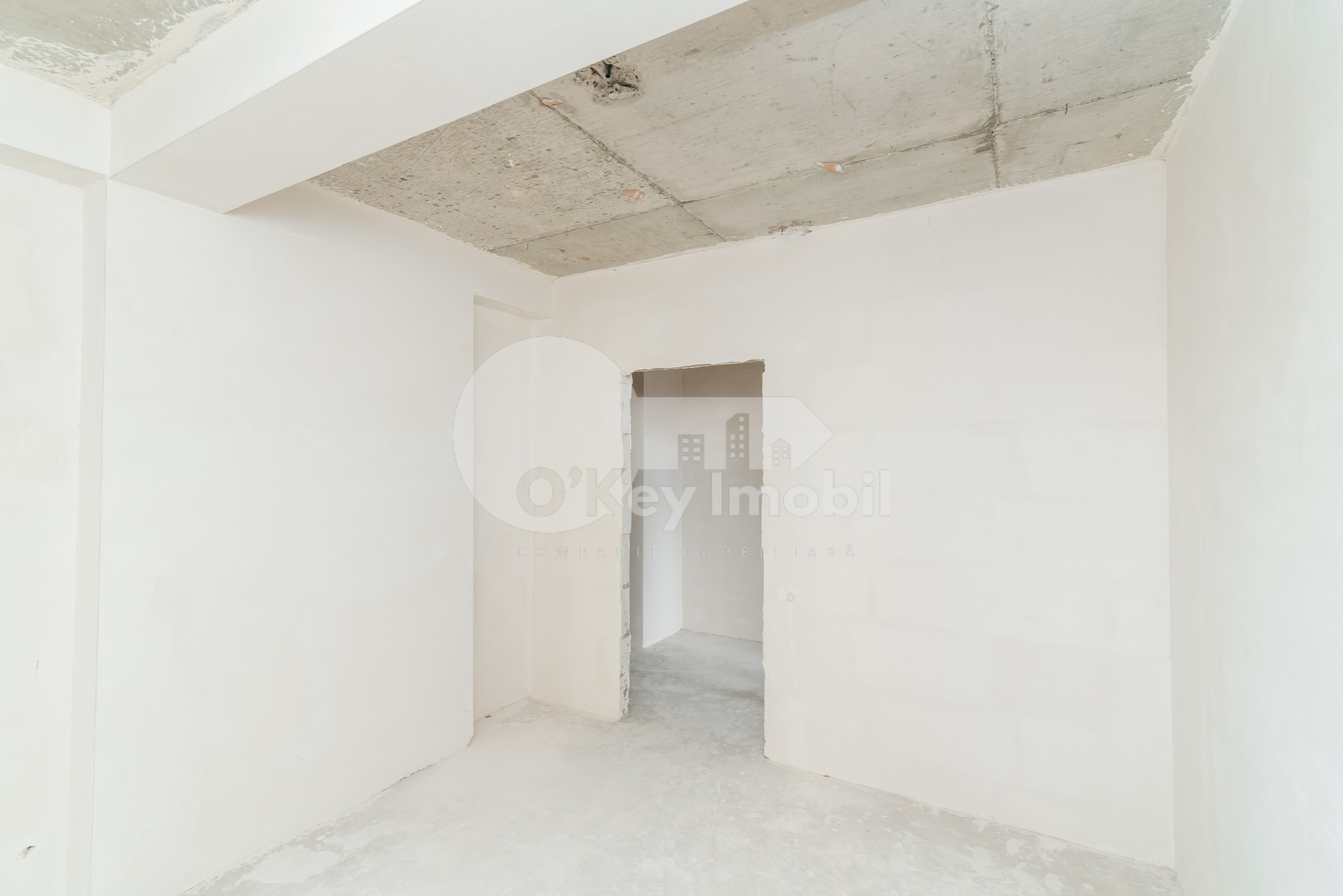 Apartament, STRĂȘENI