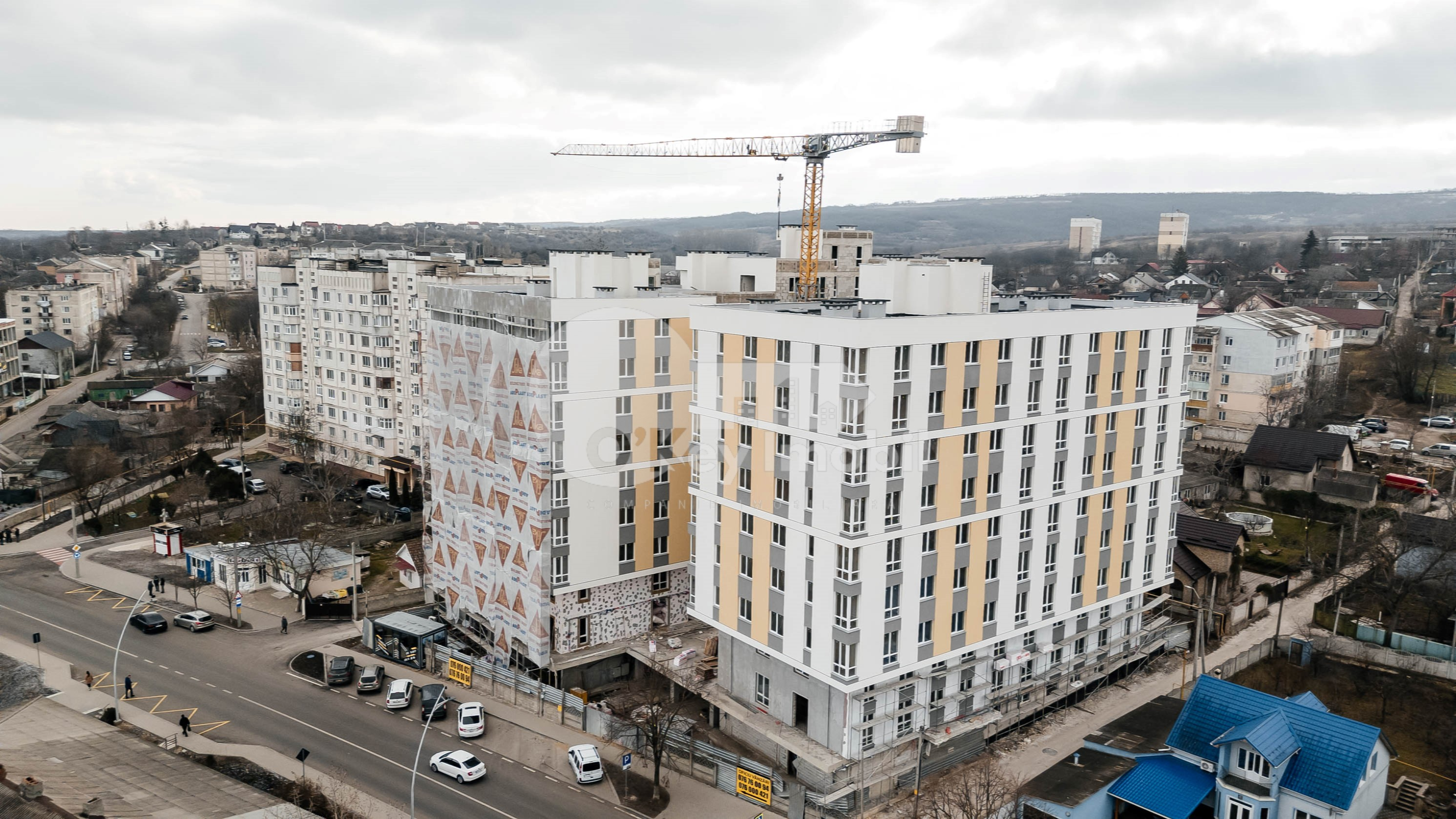 Apartament, STRĂȘENI