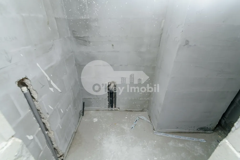 Apartament, STRĂȘENI