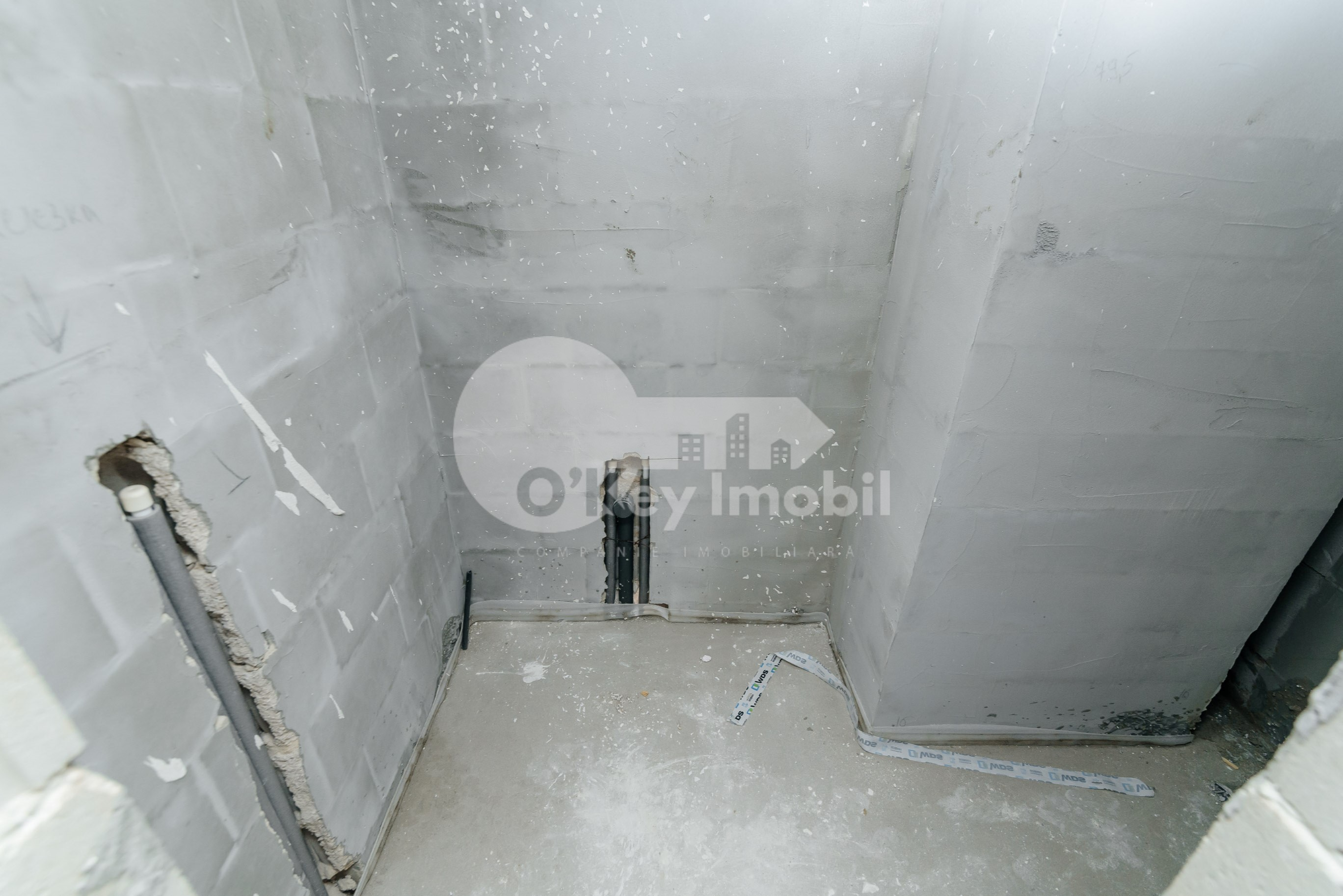 Apartament, STRĂȘENI