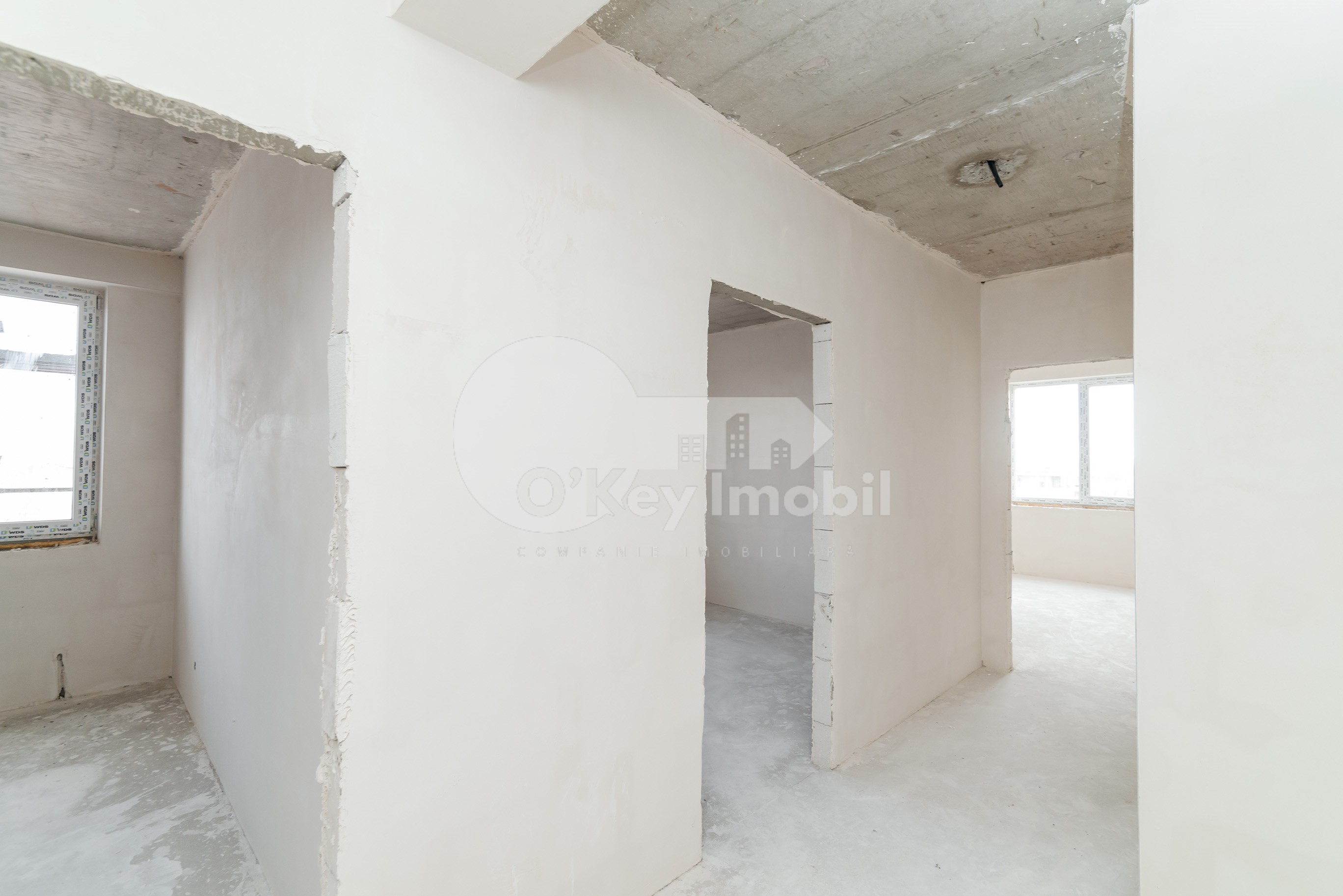 Apartament, STRĂȘENI