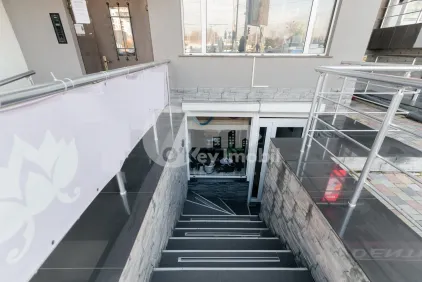 Комм. помещение, Центр, ЧУФЛЯ