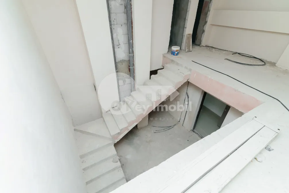 Квартира, Центр, ГРИГОРЕ УРЕКЕ