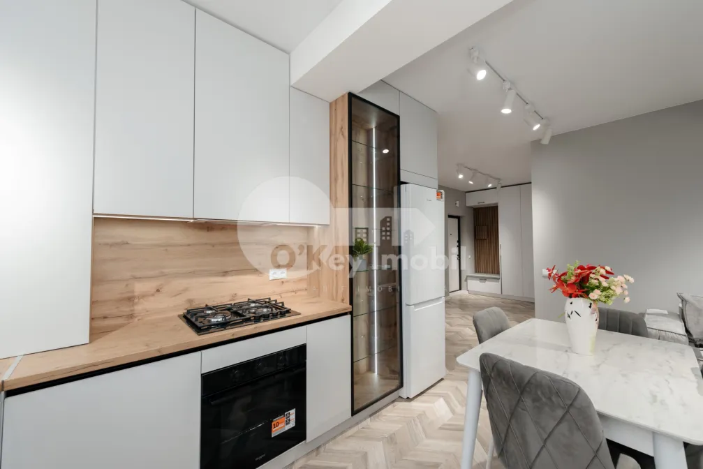 Квартира, Старая Почта, ГЕОРГЕ МАДАН