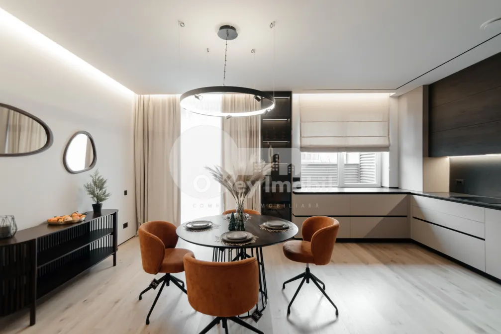 Дом, Центр, ЛАКУЛУЙ