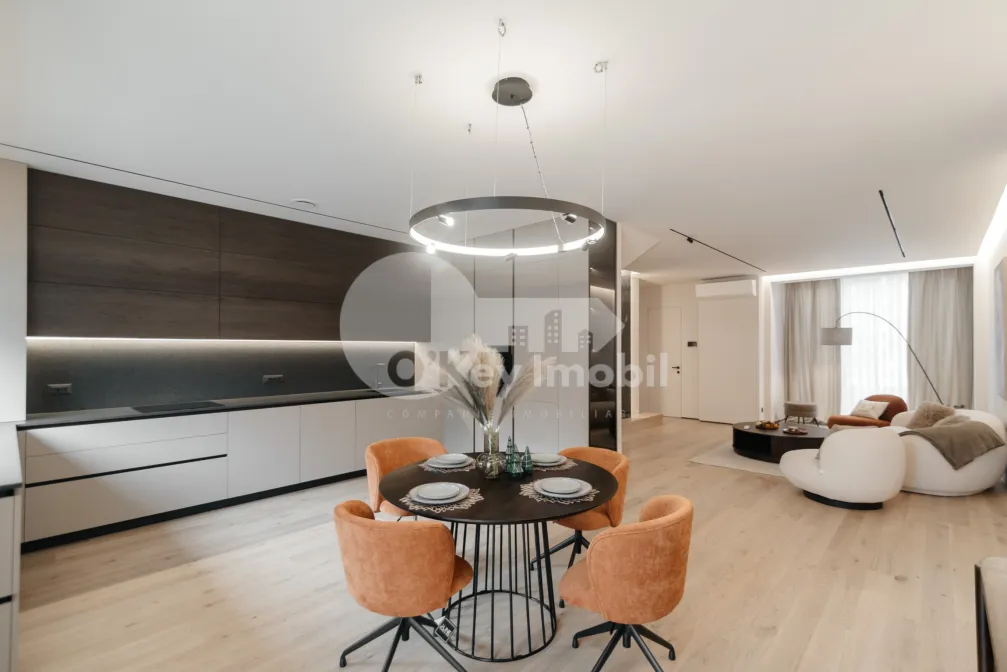 Дом, Центр, ЛАКУЛУЙ