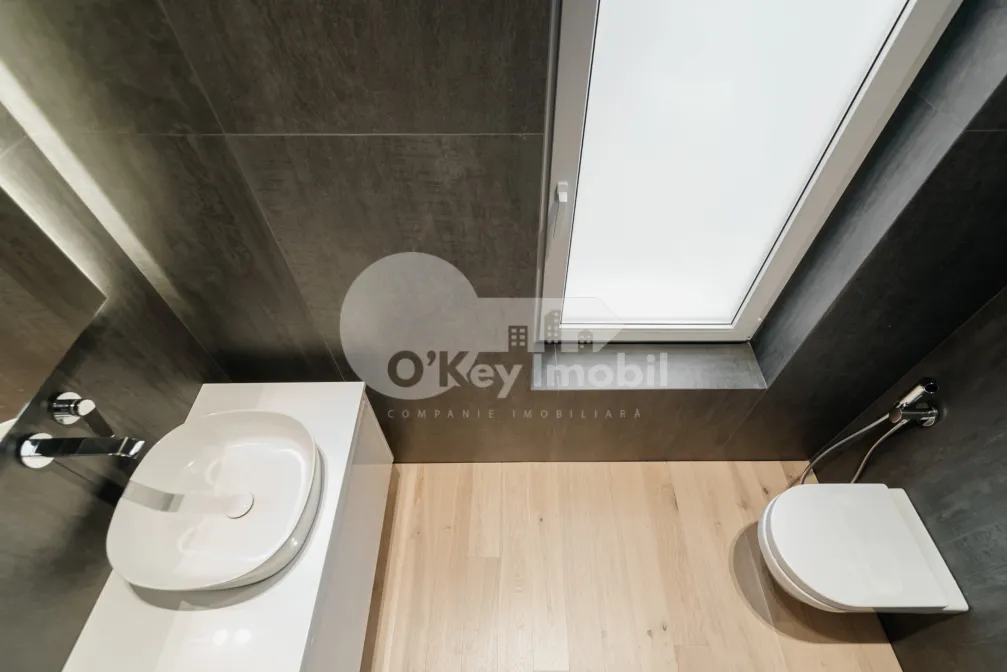 Дом, Центр, ЛАКУЛУЙ