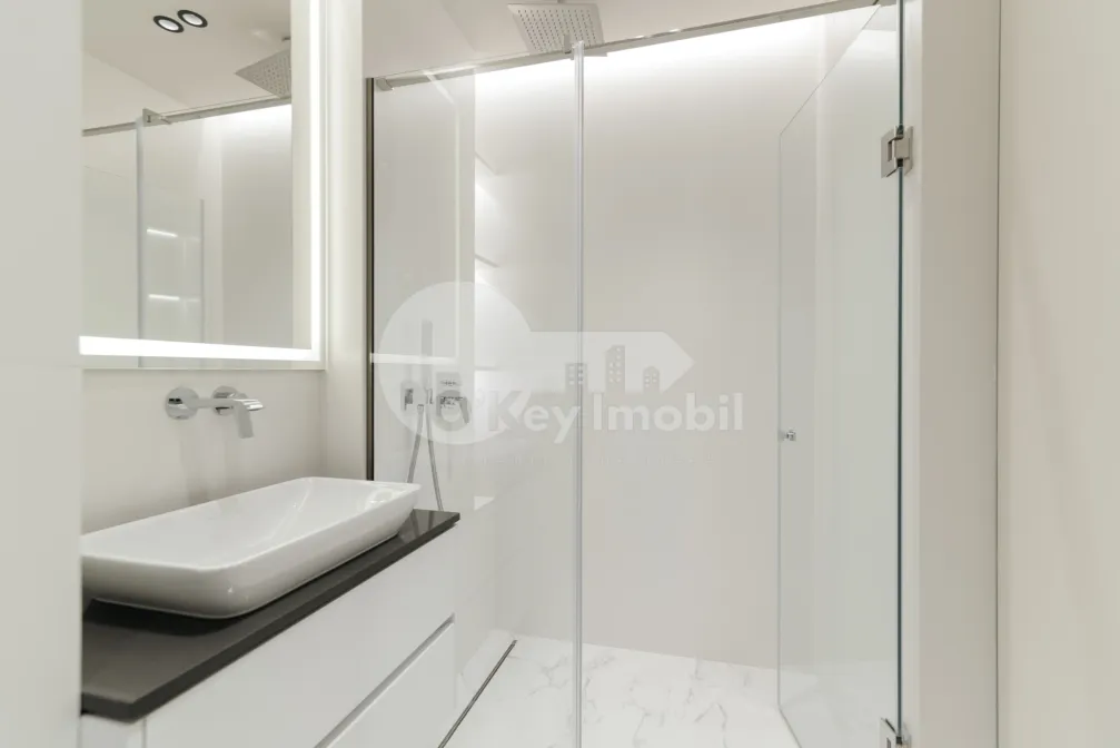 Дом, Центр, ЛАКУЛУЙ