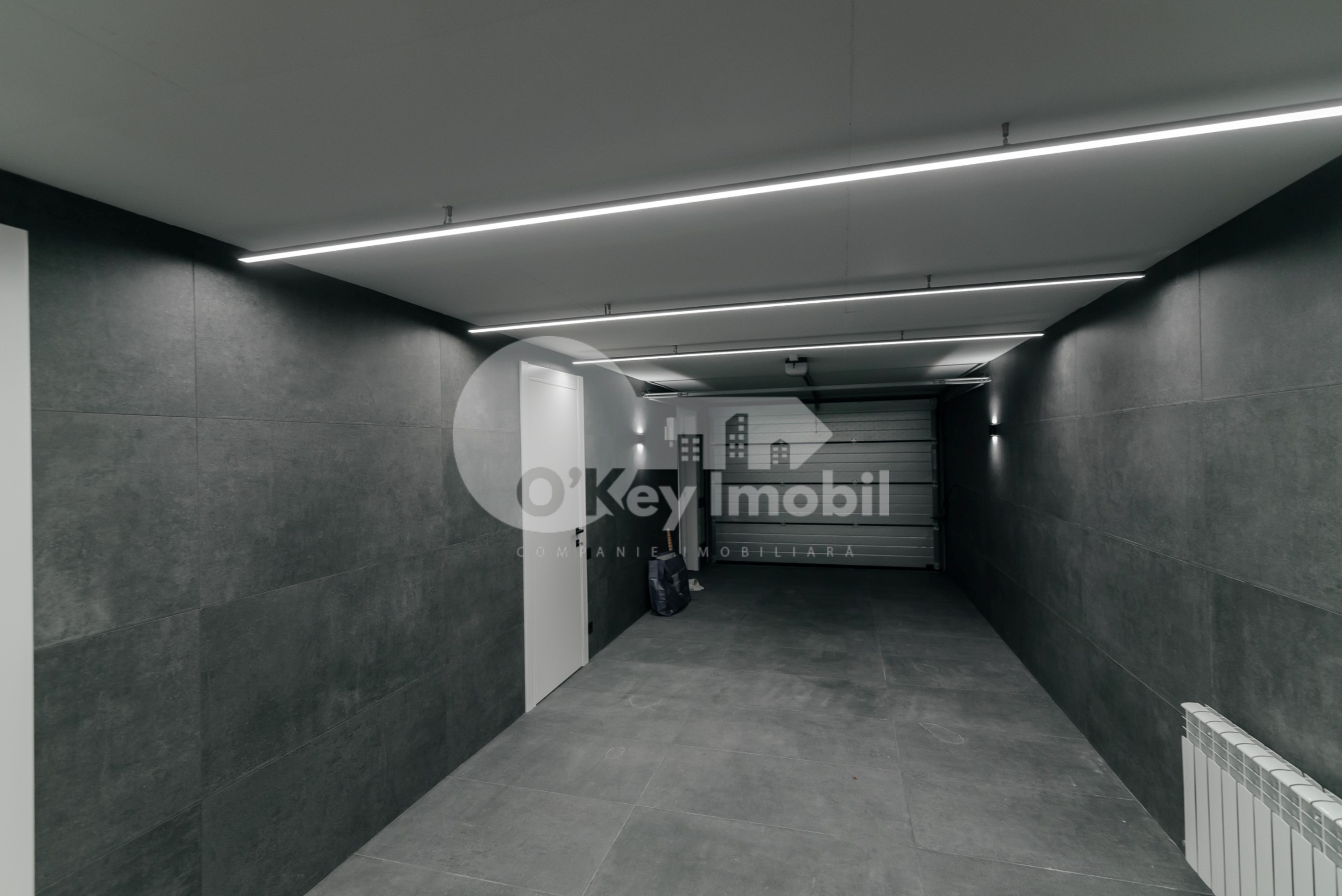 Casă, Centru, LACULUI