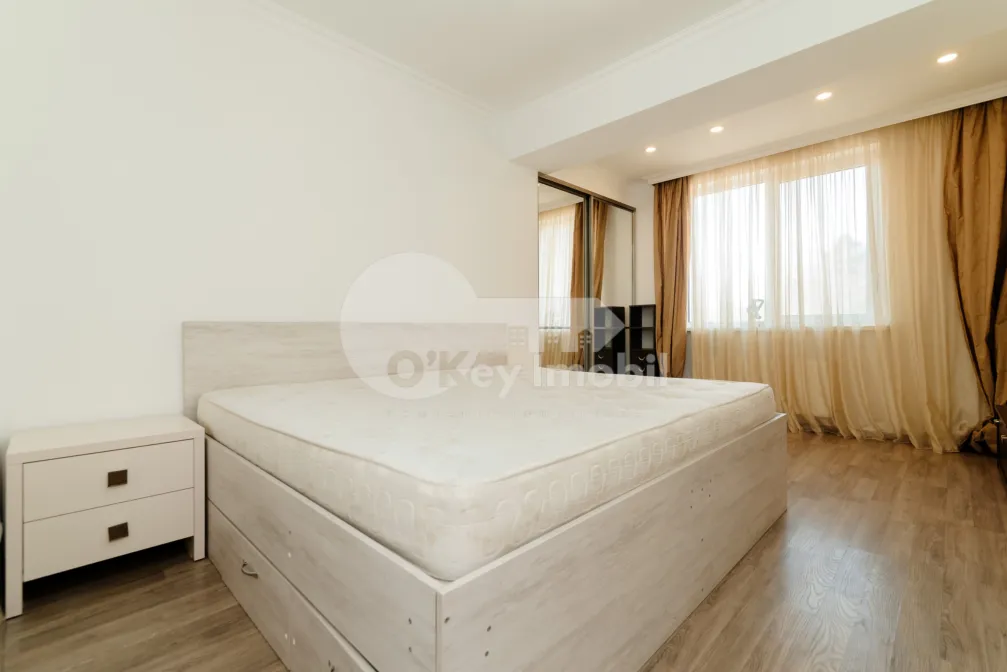 Квартира, Центр, БУКУРИЕЙ