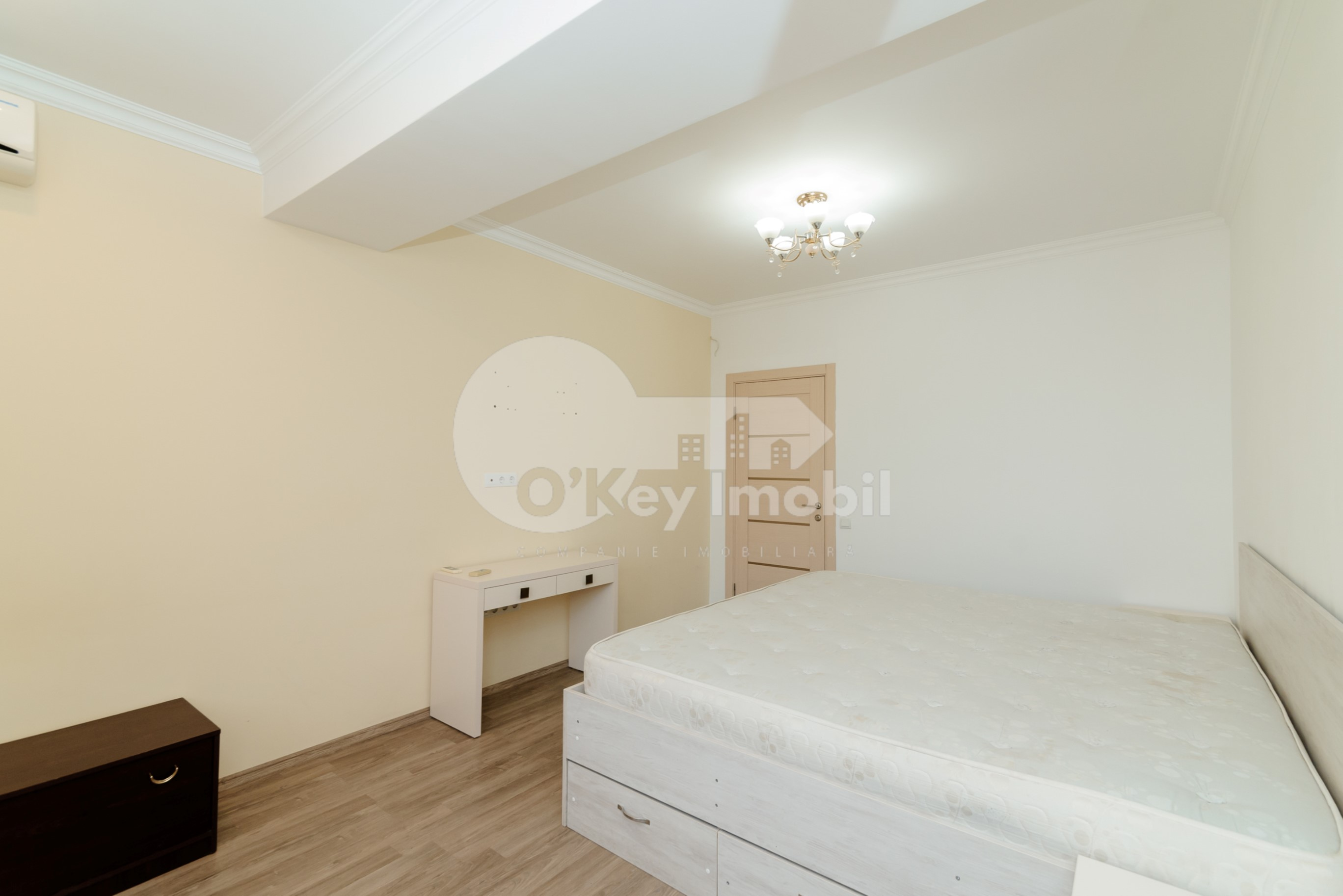 Apartament, Centru, BUCURIEI