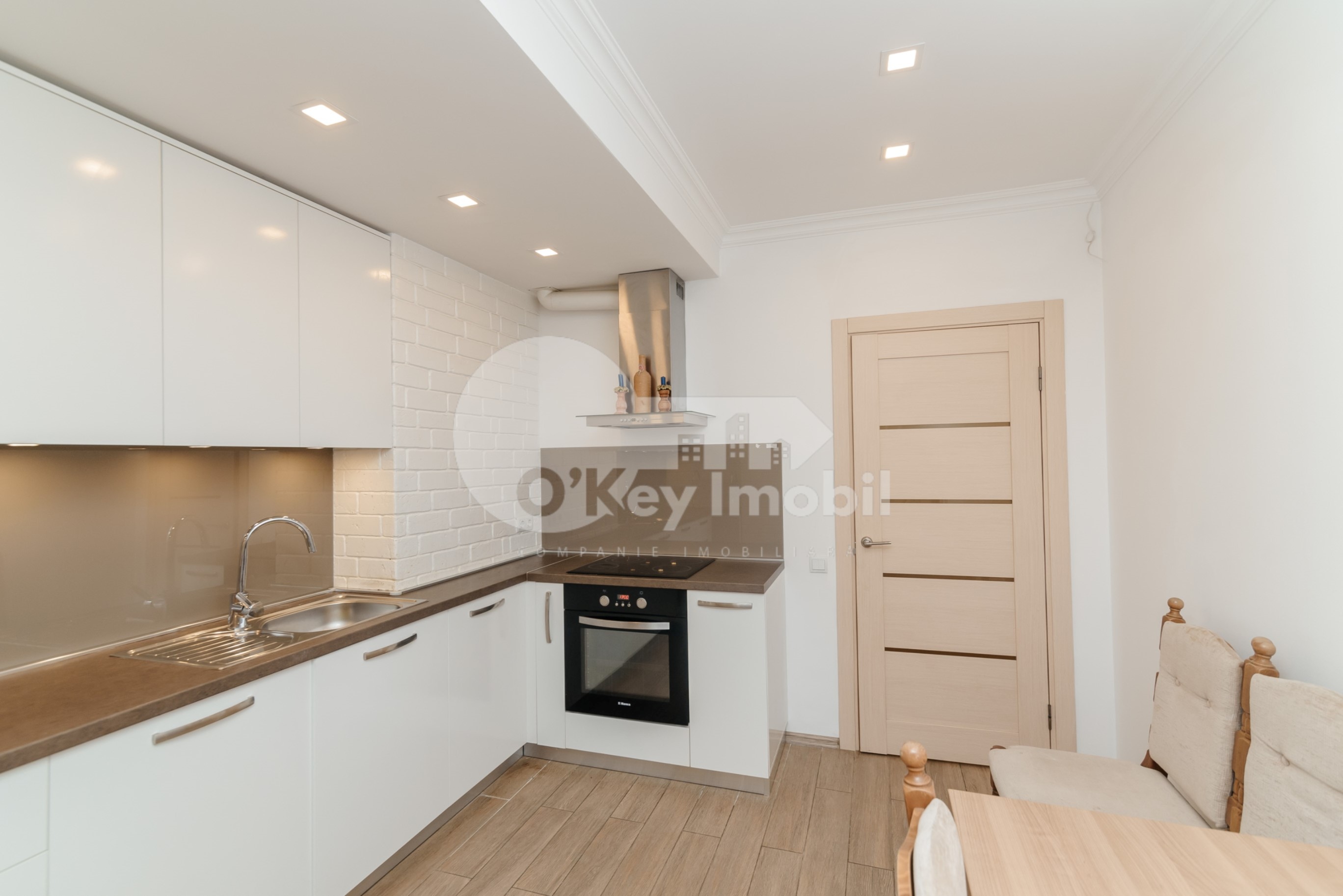 Apartament, Centru, BUCURIEI