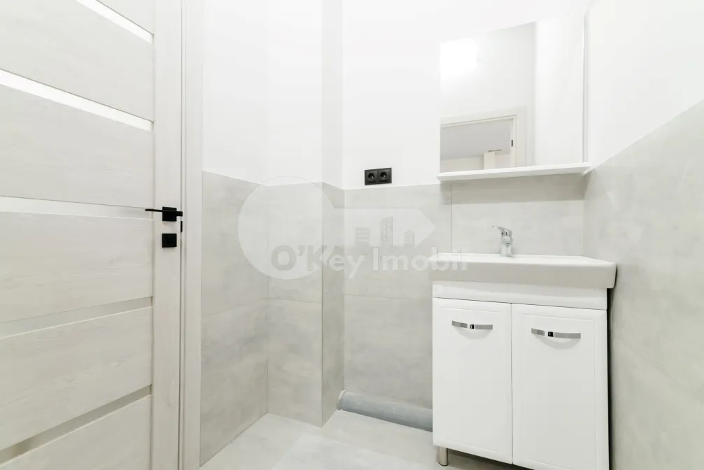 Коммерческое помещение,  Центр, АВРАМ ЯНКУ