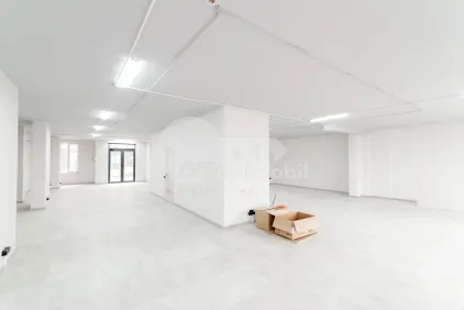 Комм. помещение, Центр, АВРАМ ЯНКУ