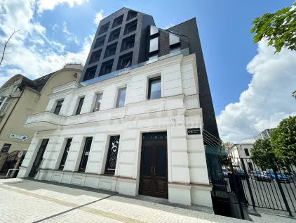 Офис, Центр, ВЕРОНИКА МИКЛЕ