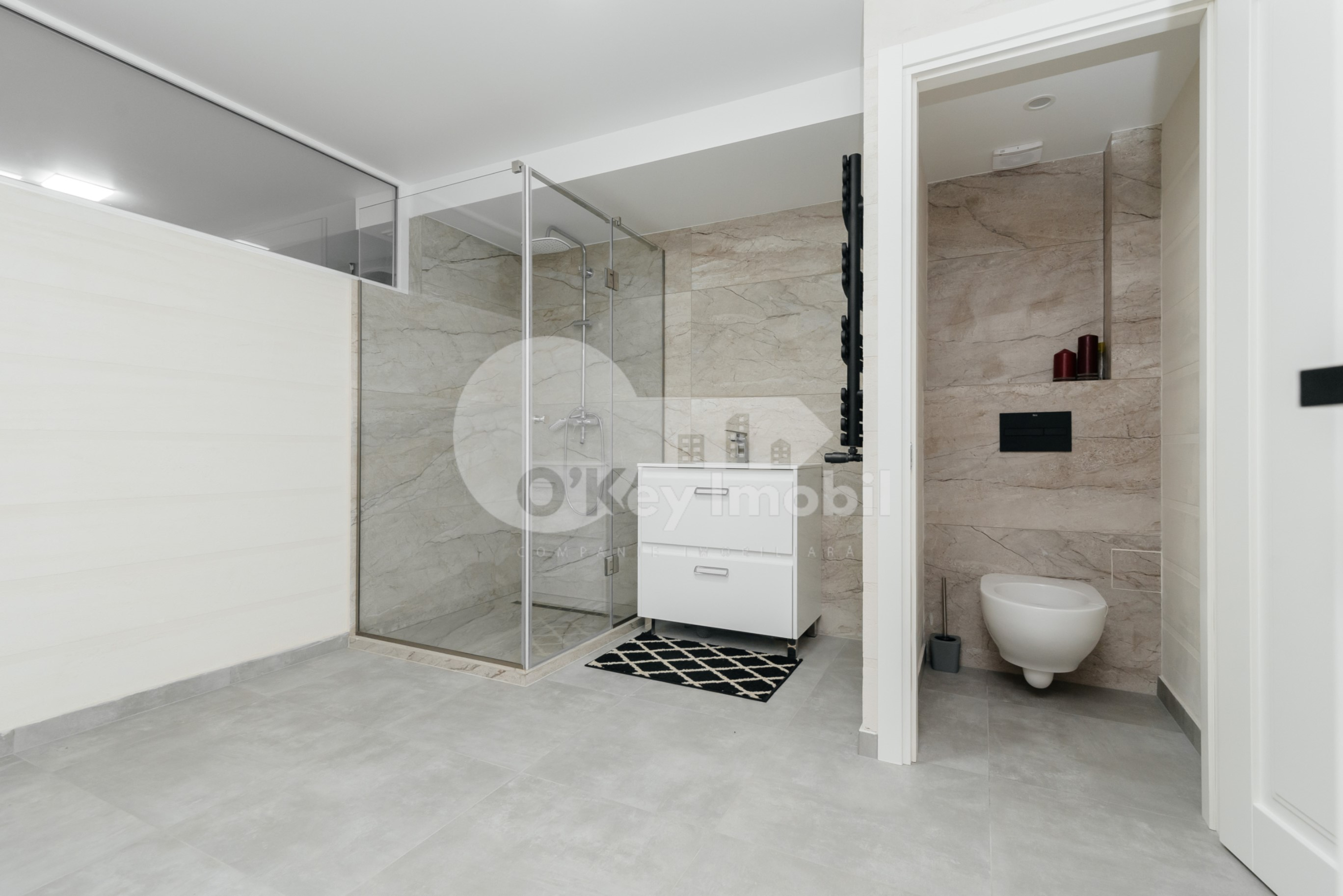 Casă, Botanica, PĂȘUNILOR