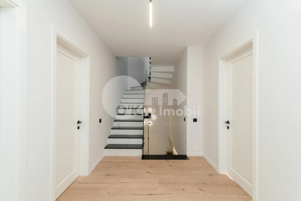 Casă, Botanica, PĂȘUNILOR