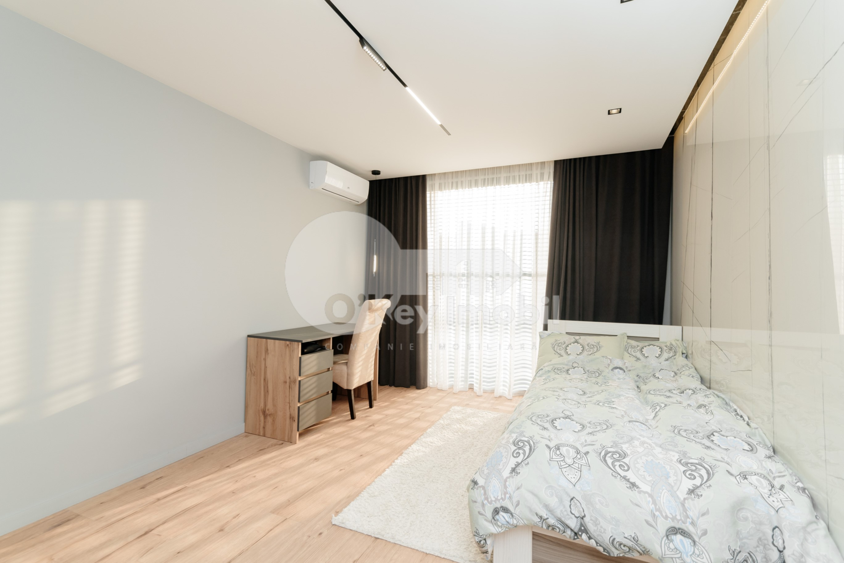 Casă, Botanica, PĂȘUNILOR