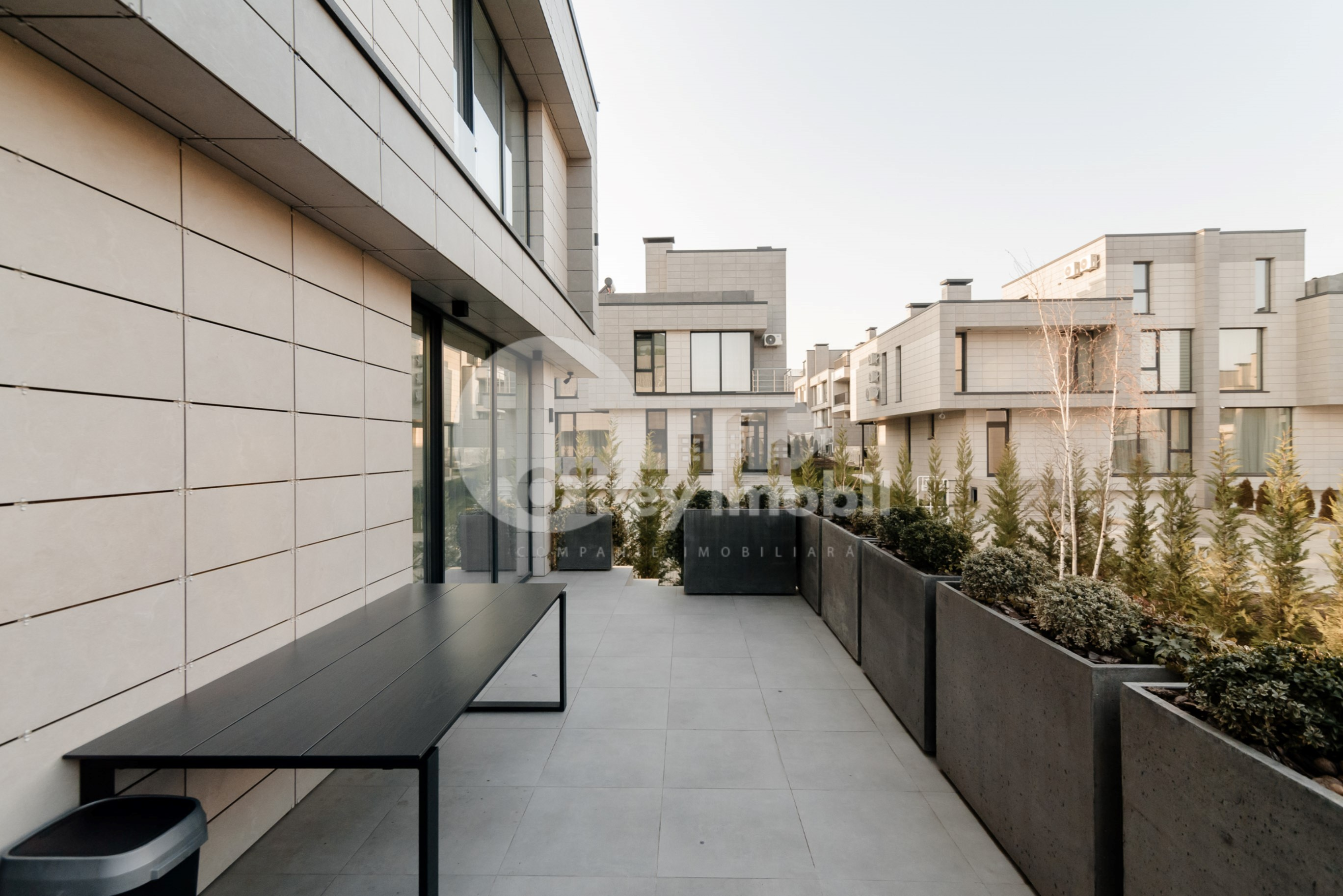 Casă, Botanica, PĂȘUNILOR