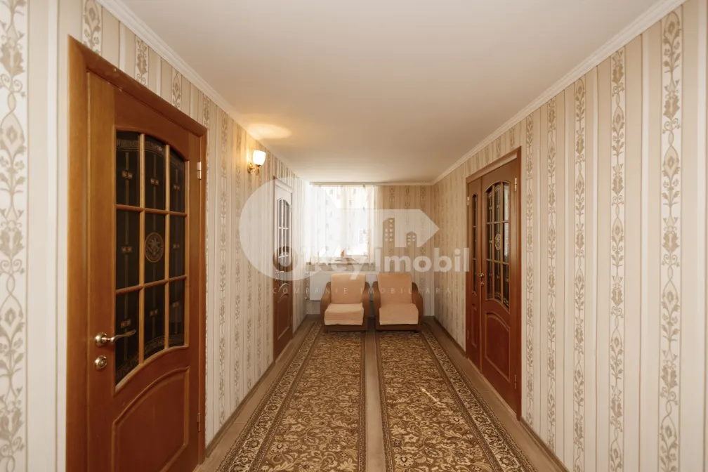 Дом, КРИКОВА