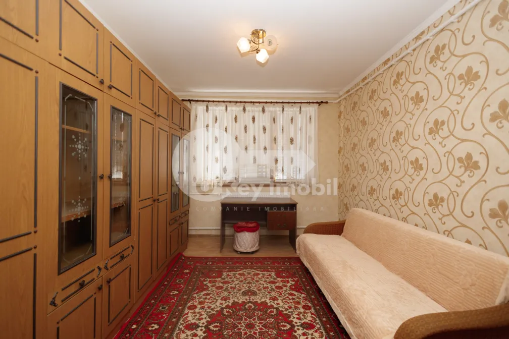 Дом, КРИКОВА