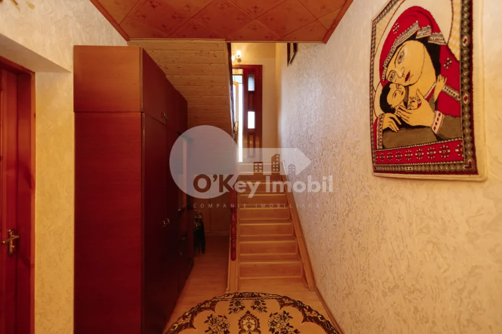 Дом, КРИКОВА