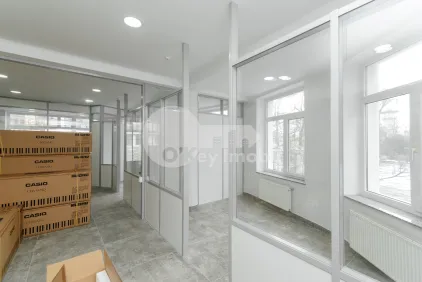 Комм. помещение, Центр, А. МАТЕЕВИЧ