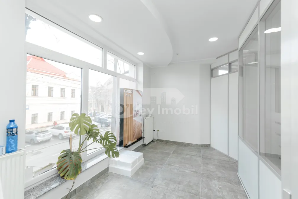 Комм. помещение, Центр, А. МАТЕЕВИЧ