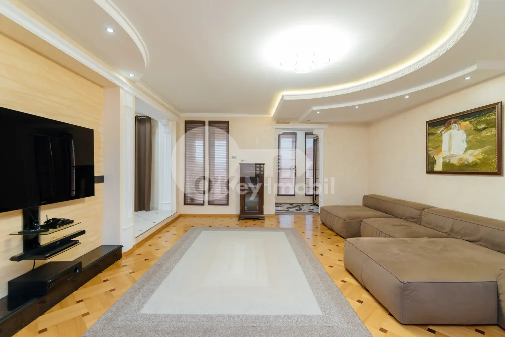 Дом, Рышкановка, ВАЛЯ АЛБЭ