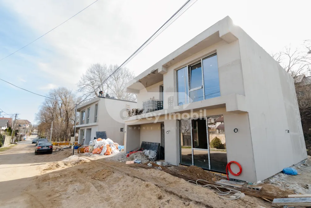 Дом, ДУМБРАВА