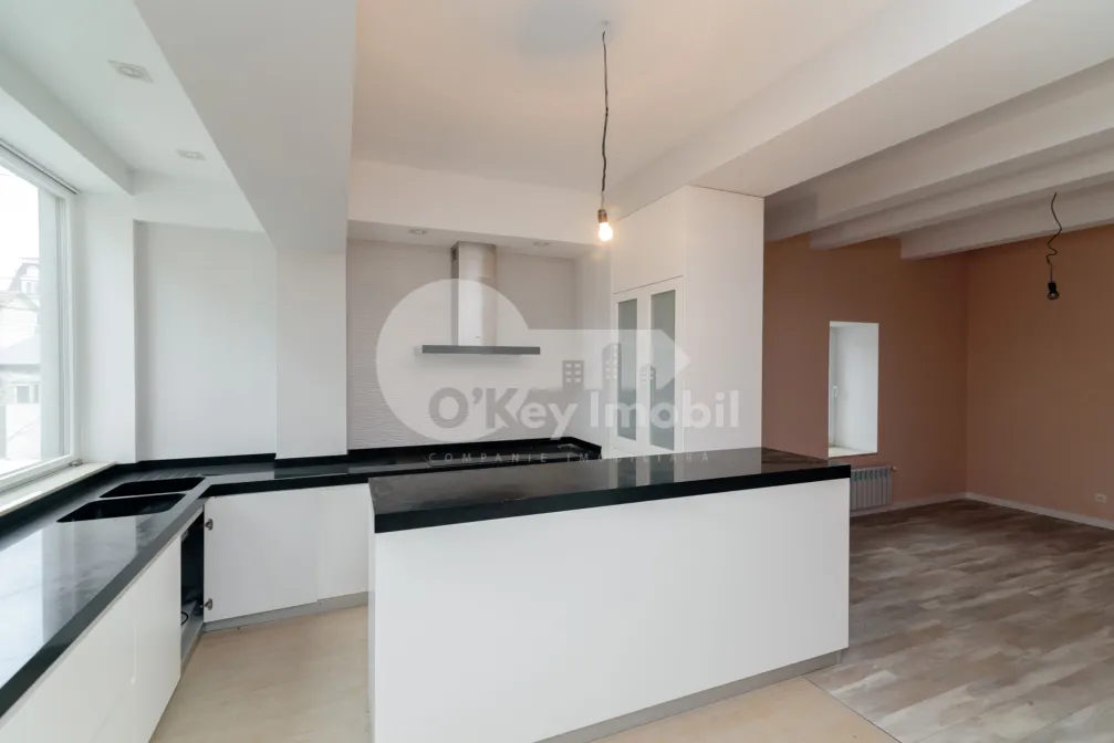 Офис, Центр, СФАТУЛ ЦЭРИЙ