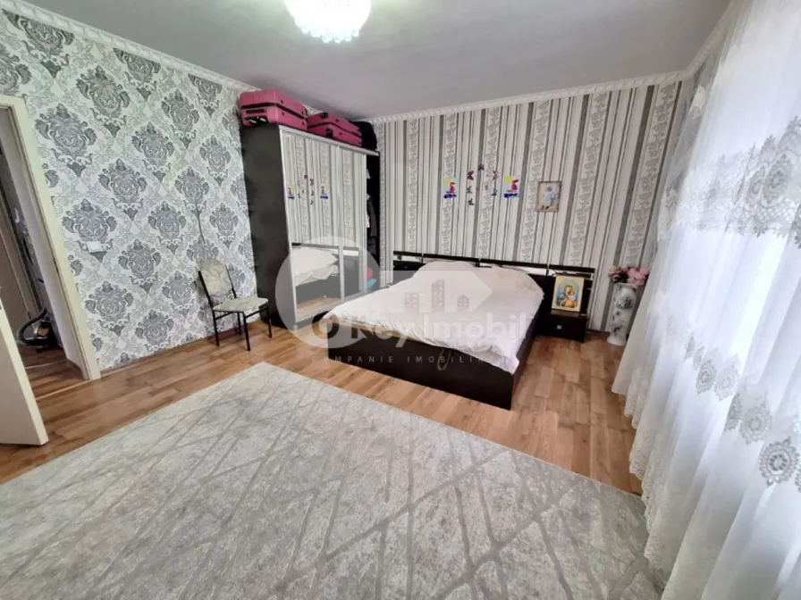 Casă, Telecentru, SFÂNTA VINERI