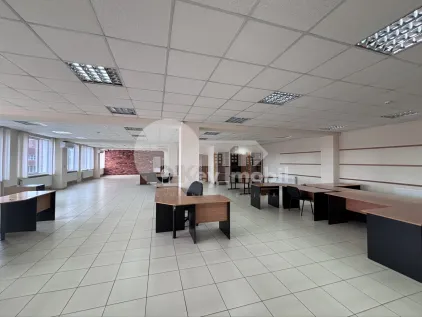 Офис, Буюканы, КОЛУМНА